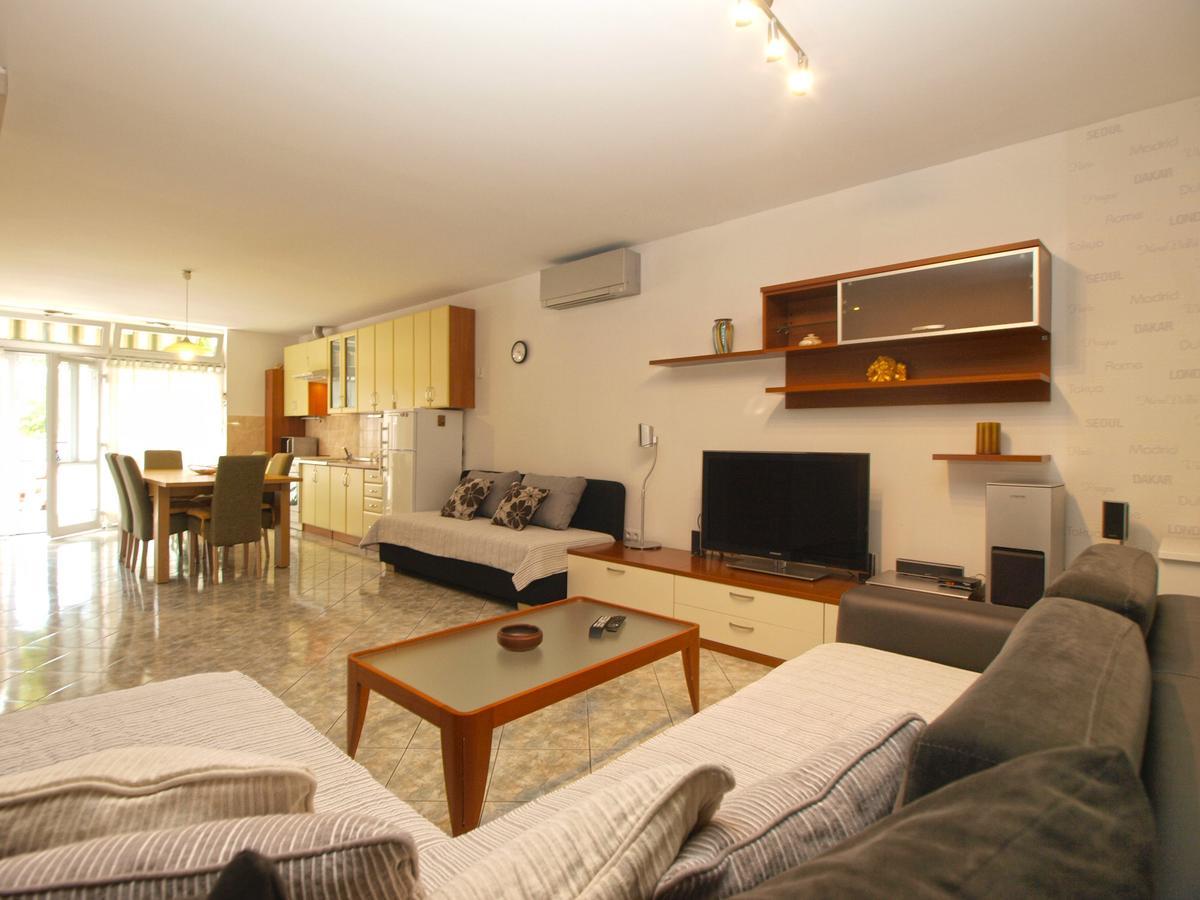 PUY Apartments Slavka 1155 מראה חיצוני תמונה