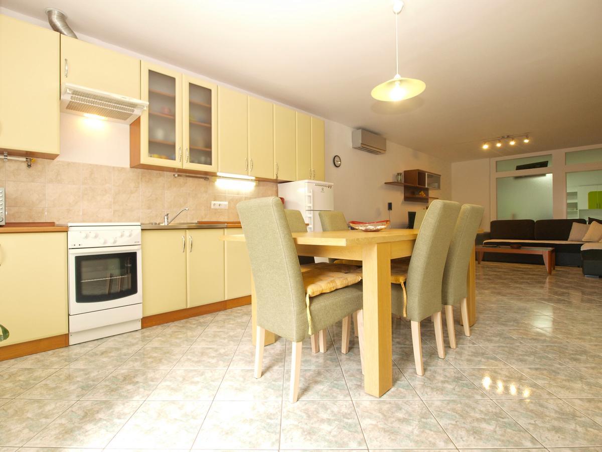 PUY Apartments Slavka 1155 מראה חיצוני תמונה